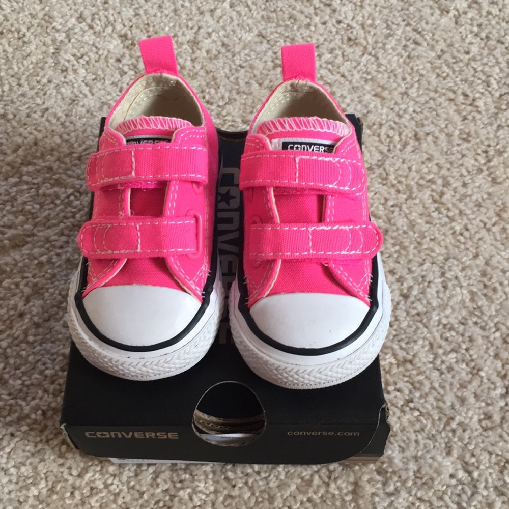 Converse Pink sneakers, Size 3